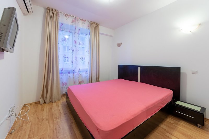 Colentina, Rose Garden, parcare inclusa